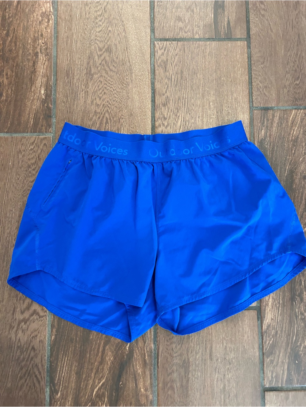 Outdoor voices size M blue running shorts